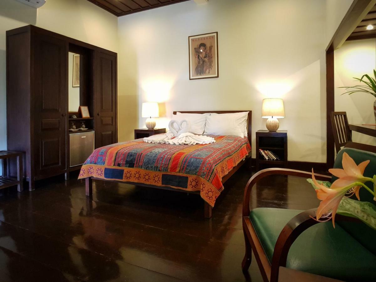 Villa Maydou Boutique Hotel Луанґпхабанґ Екстер'єр фото